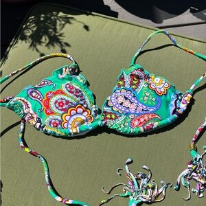 BEACH JOY Paisley Bikini Top